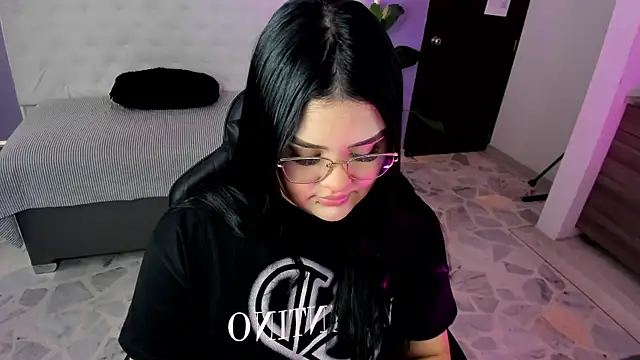 martinasaez online show from 01.06.26