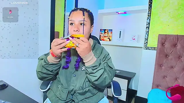 Charis 21 online show from 09.23.25