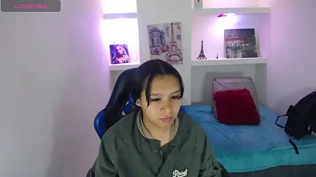 Charis 21 online show from 11.07.25