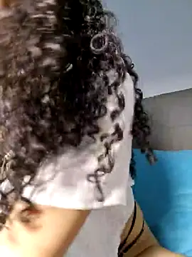 Snapshot of angela__98 chatting on 06.25.26 angela 98 online show from 06.25.26