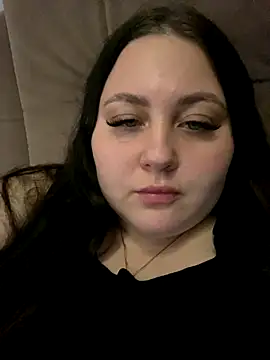 ihaveasecret  online show from 10.04.25