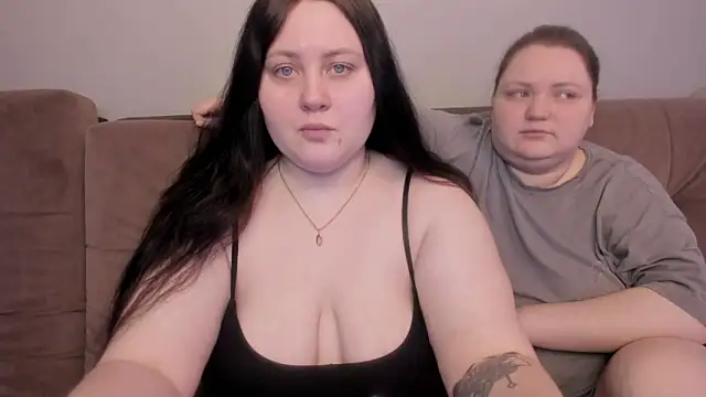 Snapshot of ihaveasecret_ chatting on 02.17.26 ihaveasecret online show from 02.17.26