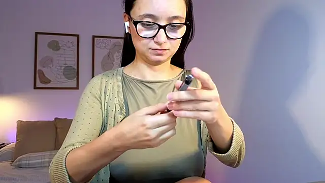 leyla babe online show from 12.18.24