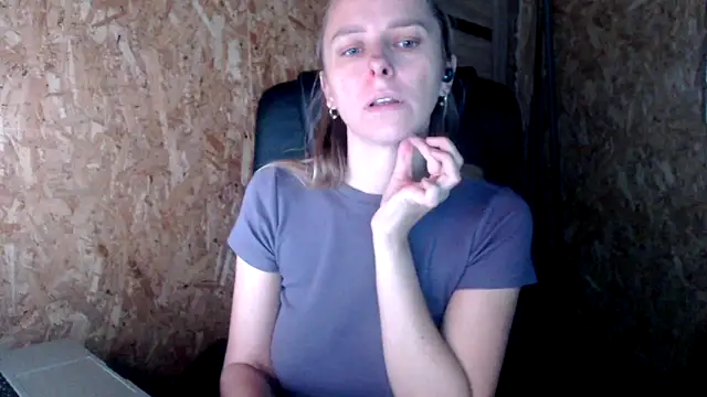 Snapshot of las_sweet chatting on 09.11.25 las sweet online show from 09.11.25