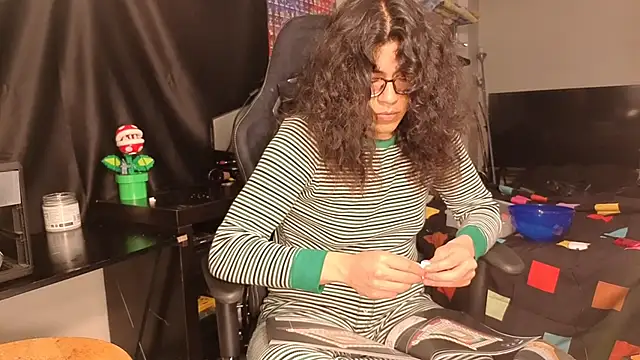 ShinyCherub online show from 02.13.25