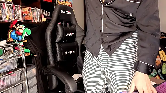 ShinyCherub online show from 04.15.26