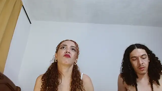 Snapshot of thefockers69 chatting on 09.22.25 thefockers69 online show from 09.22.25