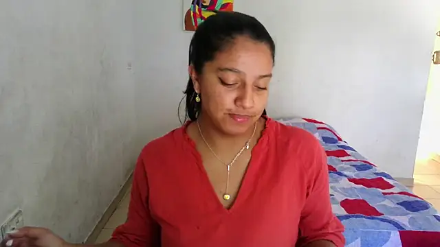 Snapshot of almaswan1 chatting on 01.23.25 almaswan1 online show from 01.23.25