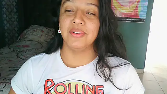 Snapshot of almaswan1 chatting on 09.16.25 almaswan1 online show from 09.16.25