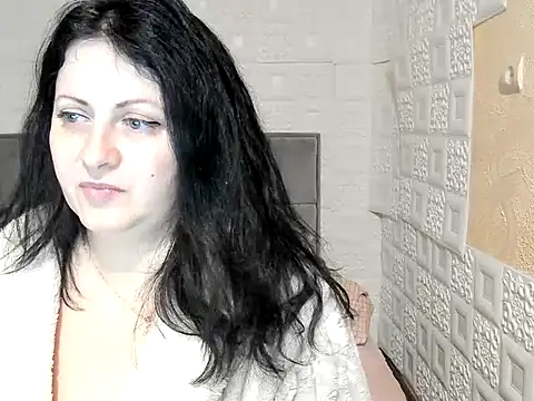 Lillian2 online show from 03.05.25