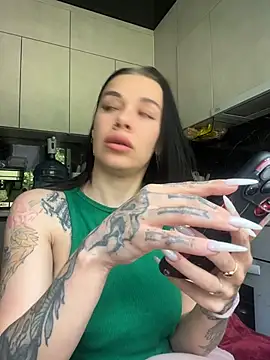 Queen of pain online show from 06.03.26