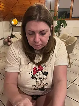 Snapshot of virag chatting on 01.27.25 virag online show from 01.27.25