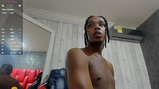 Snapshot of DominicSccott chatting on 09.11.25 DominicSccott online show from 09.11.25