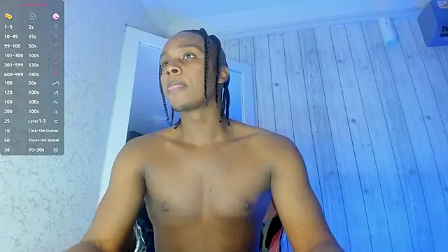 Snapshot of DominicSccott chatting on 11.09.25 DominicSccott online show from 11.09.25