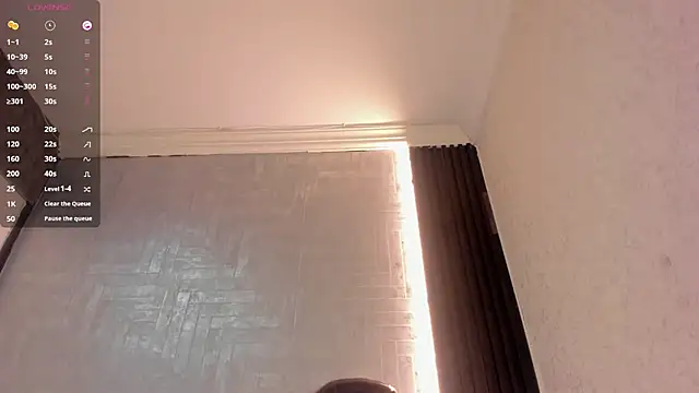 Snapshot of DominicSccott chatting on 11.16.25 DominicSccott online show from 11.16.25