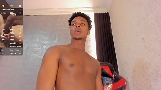 Snapshot of DominicSccott chatting on 11.30.25 DominicSccott online show from 11.30.25