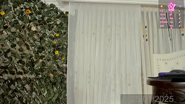 Snapshot of BunnyHotsx chatting on 01.27.25 BunnyHotsx online show from 01.27.25