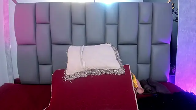  MiaBrown  online show from 02.05.25