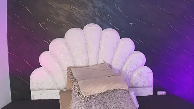  MiaBrown  online show from 04.06.26