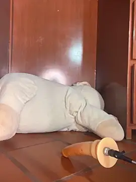 bella-lana2000 online show from 12.22.24