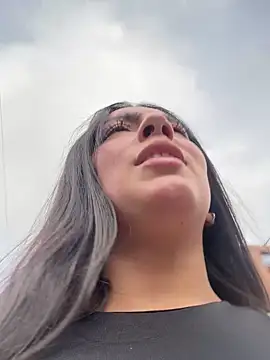 Snapshot of Nicollemays chatting on 02.07.25 Nicollemays online show from 02.07.25