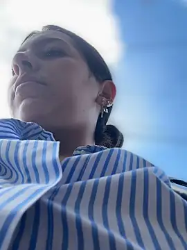 Snapshot of Nicollemays chatting on 09.25.25 Nicollemays online show from 09.25.25