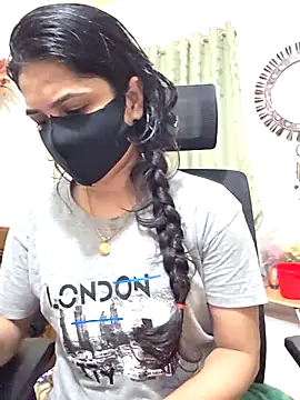 Suvosri online show from 04.15.26