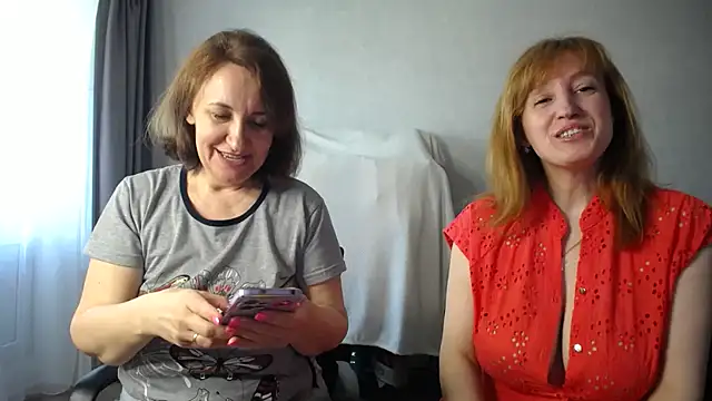 Snapshot of DonnaMagdalena chatting on 05.18.26 DonnaMagdalena online show from 05.18.26