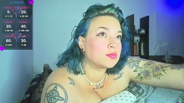 Snapshot of IamZaylu chatting on 03.19.25 IamZaylu online show from 03.19.25