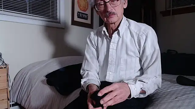 Snapshot of hottottrot691 chatting on 02.16.26 hottottrot691 online show from 02.16.26