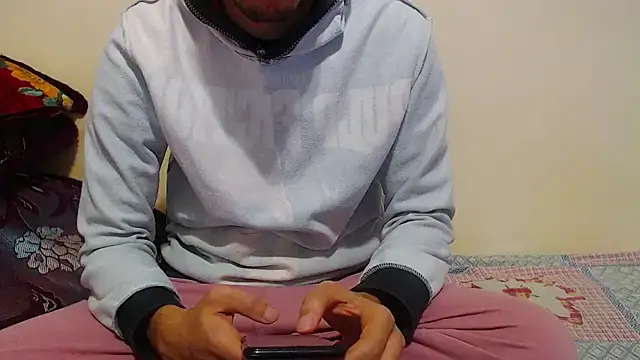 Snapshot of Alexdelarge323 chatting on 03.08.25 Alexdelarge323 online show from 03.08.25