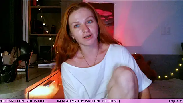 Snapshot of Cassie_Wild chatting on 07.09.26 Cassie Wild online show from 07.09.26