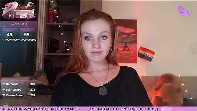 Snapshot of Cassie_Wild chatting on 07.27.26 Cassie Wild online show from 07.27.26
