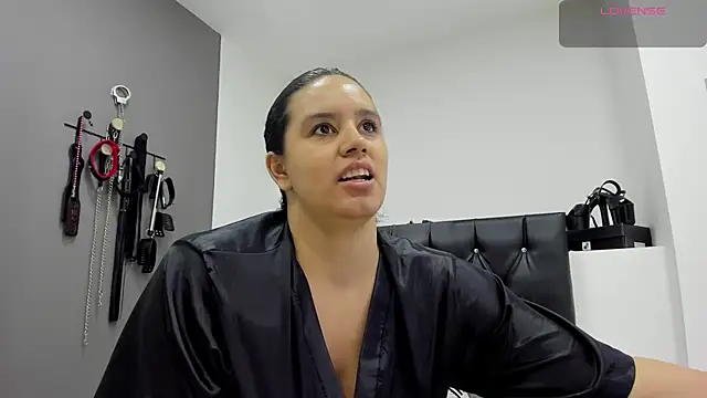 MariaGaitan online show from 02.28.25