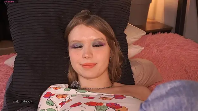 Snapshot of TataCoy chatting on 02.19.26 TataCoy online show from 02.19.26