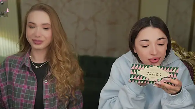 Jasmine Flow online show from 03.07.25