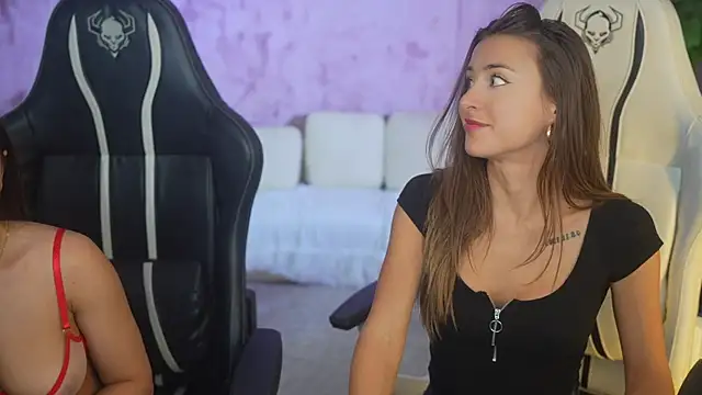 Jasmine Flow online show from 10.04.25