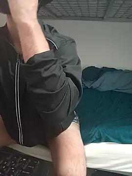 Snapshot of WichyHOT_Latex chatting on 09.18.25 WichyHOT Latex online show from 09.18.25