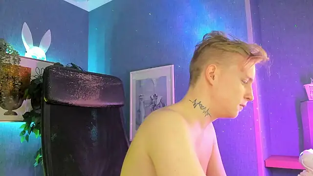 AlexxSweet online show from 03.08.26