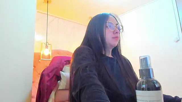 nalalye cruzz  online show from 01.24.25