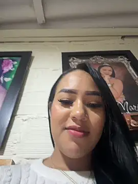 Luisa Fernandaa online show from 04.07.26