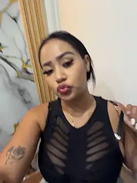 Luisa Fernandaa online show from 05.21.26