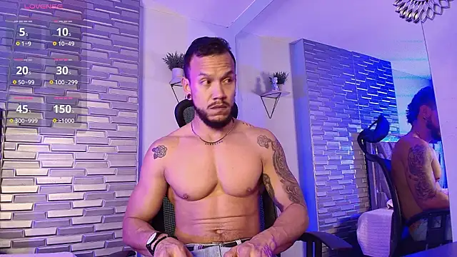 ARON TAYLER01 online show from 03.08.26