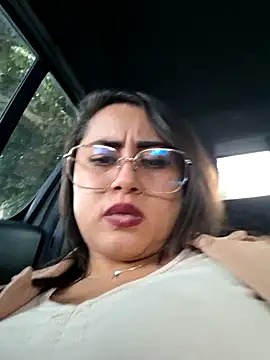 Snapshot of Oryk___ chatting on 02.15.25 Oryk online show from 02.15.25