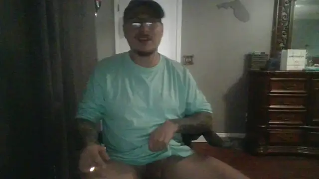 Snapshot of MrBiggBallz chatting on 02.12.25 MrBiggBallz online show from 02.12.25