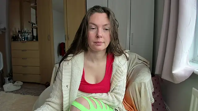 Snapshot of Rolla_Coaster chatting on 01.31.25 Rolla Coaster online show from 01.31.25