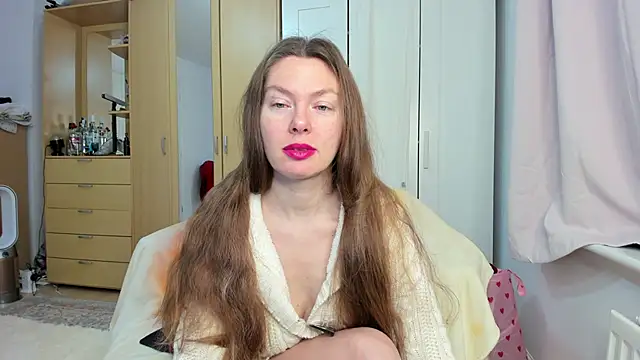 Snapshot of Rolla_Coaster chatting on 02.01.25 Rolla Coaster online show from 02.01.25