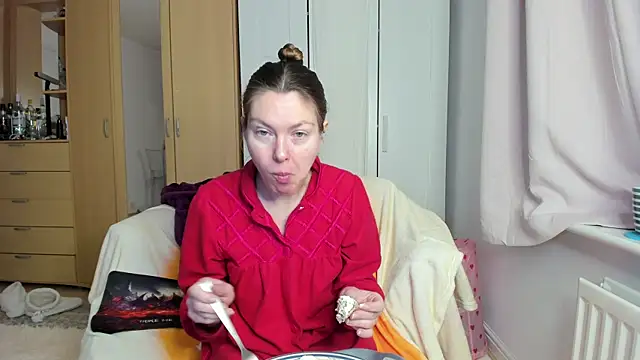 Snapshot of Rolla_Coaster chatting on 02.20.25 Rolla Coaster online show from 02.20.25