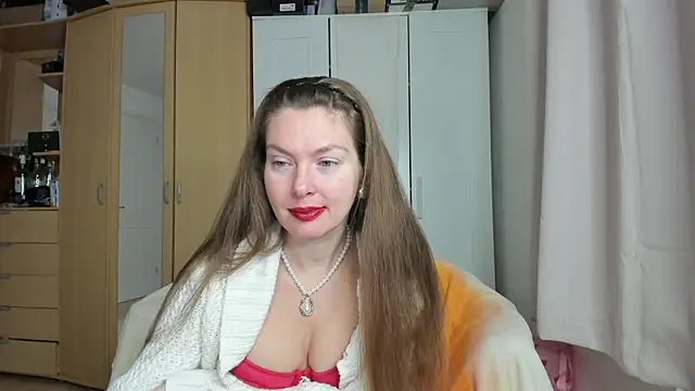 Snapshot of Rolla_Coaster chatting on 10.25.25 Rolla Coaster online show from 10.25.25