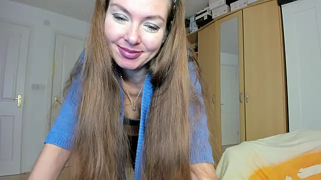 Snapshot of Rolla_Coaster chatting on 10.26.25 Rolla Coaster online show from 10.26.25